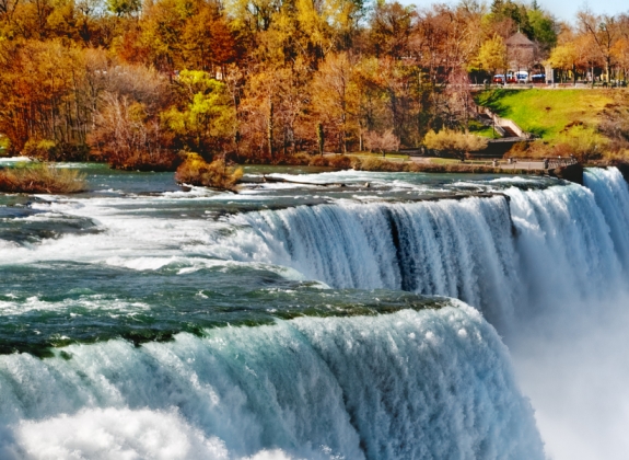 AU-BEST-OF-EASTERN-USA-1800X600-Niagara-Falls-iStock_13930306_XLARGE