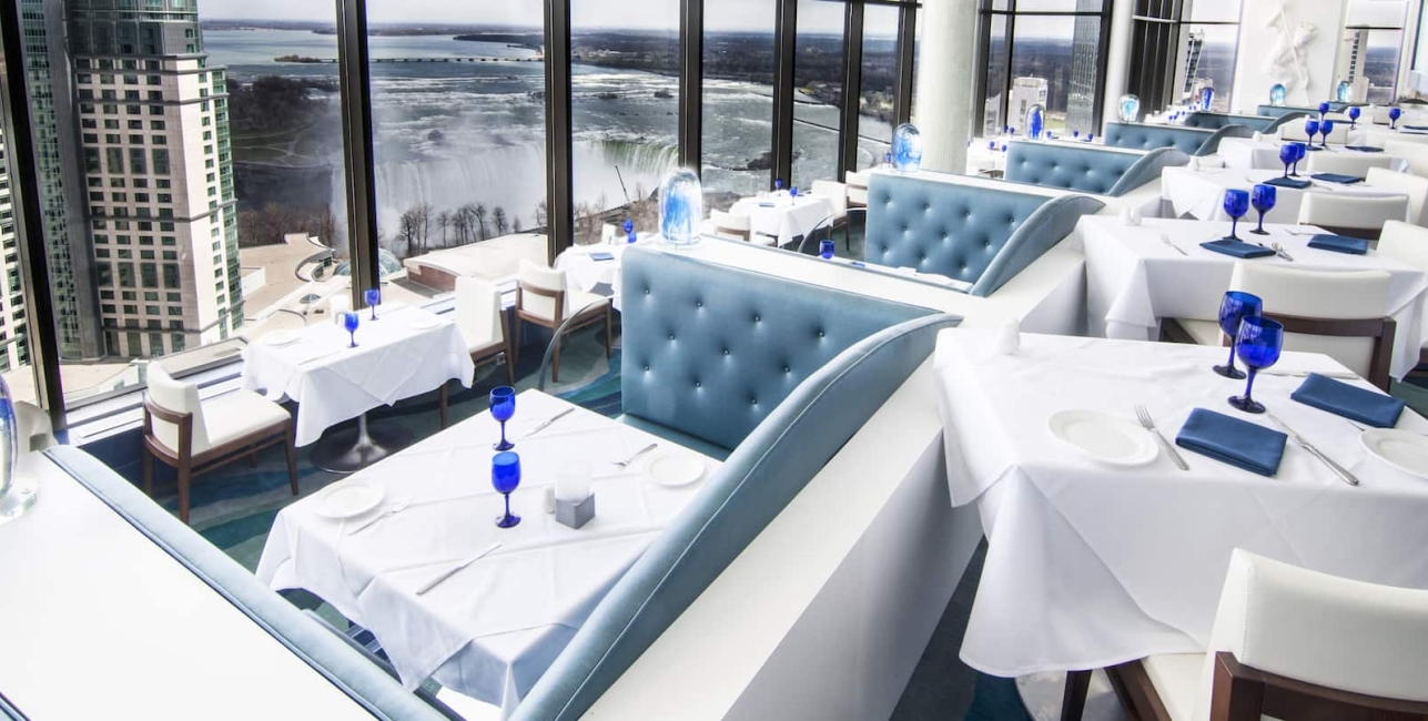 Hilton Niagara Falls Fallsview, Dining