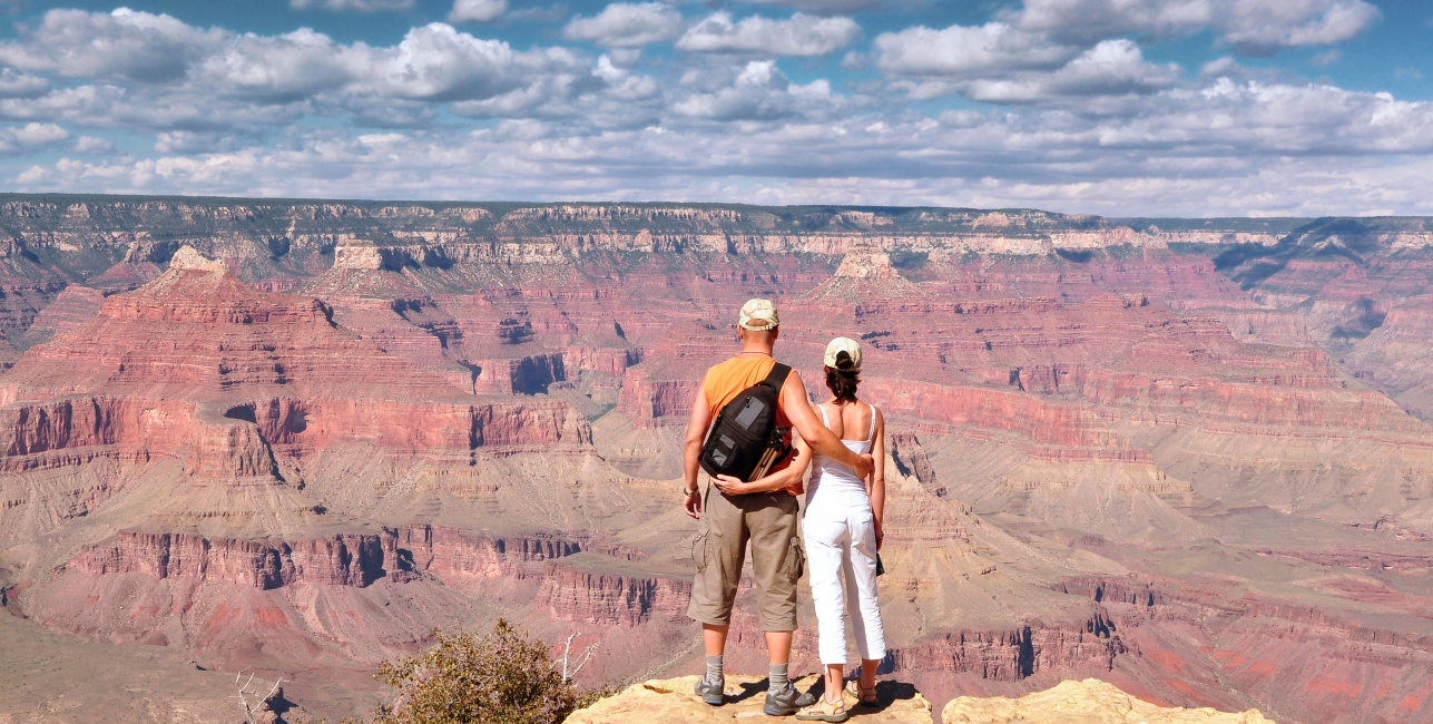 grand-canyon-couple