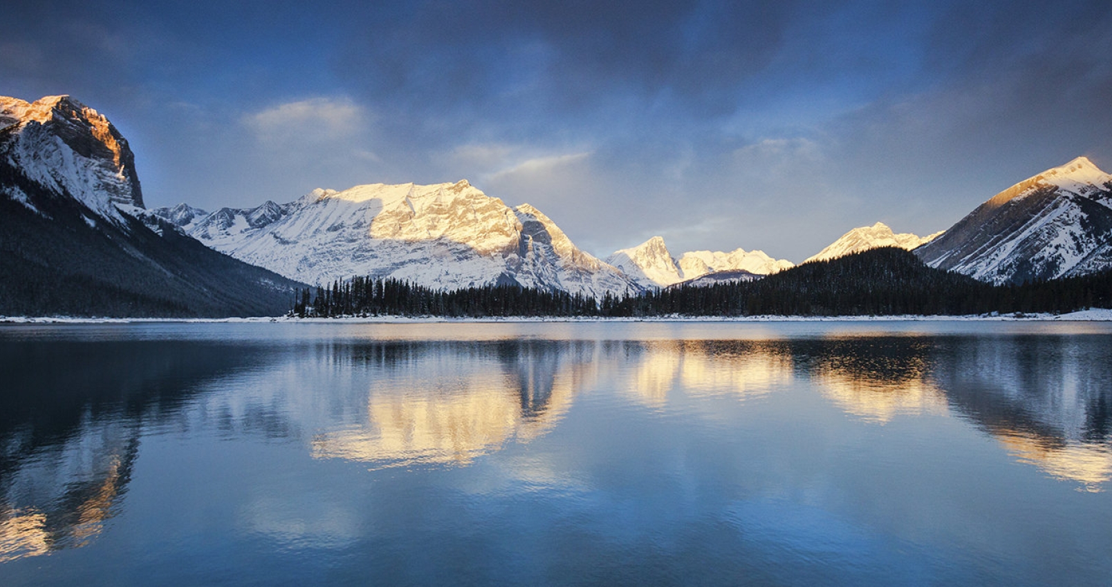 canadian-rockies-discovery-eastbound-with-seattle