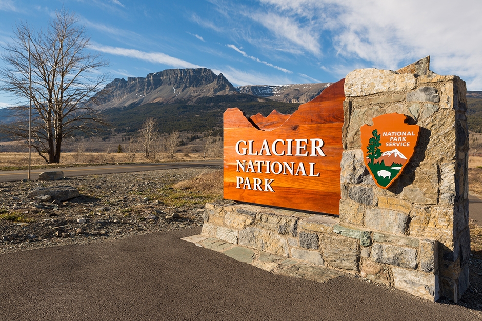 Glacier National Park - Sign
